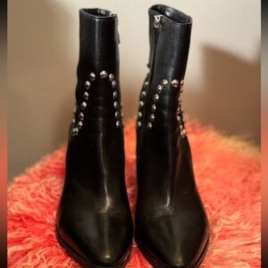 MA&LO Elegant Black Studded Ankle Booties